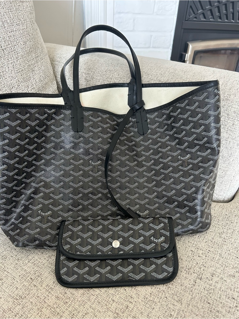 Black and Cream patterned tote with Matching Pouch